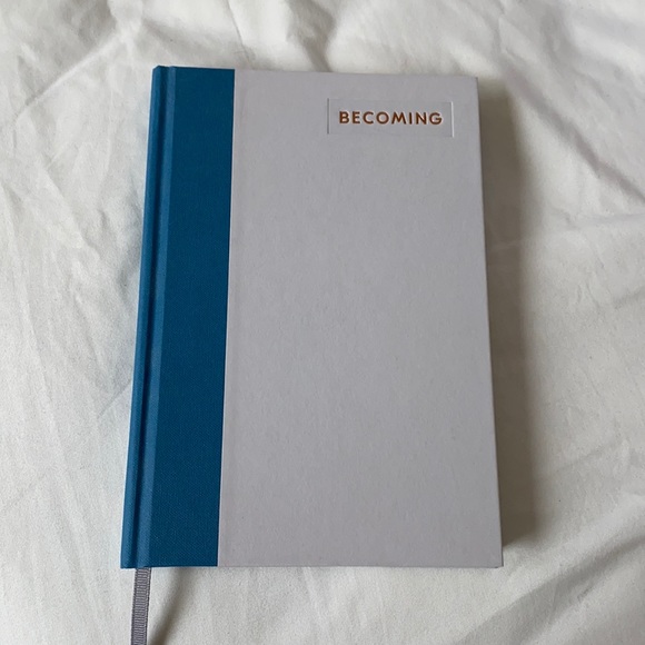 Becoming by Michelle Obama Journal - Picture 1 of 3